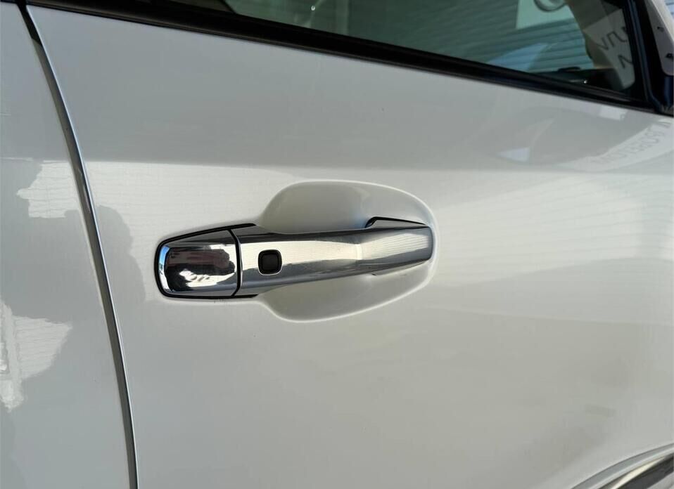 Toyota Land Cruiser, 200 Series Рестайлинг 1 4.5d AT (235 л.с.) 4WD