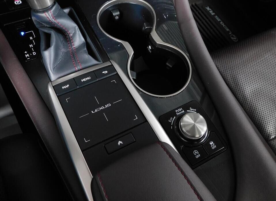 Lexus RX, IV Рестайлинг 300 2.0 AT (238 л.с.) 4WD