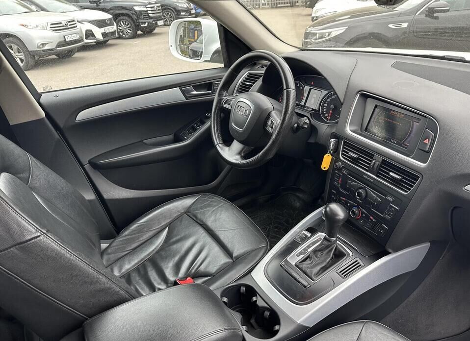 Audi Q5 2.0 AMT (211 л.с.) 4WD