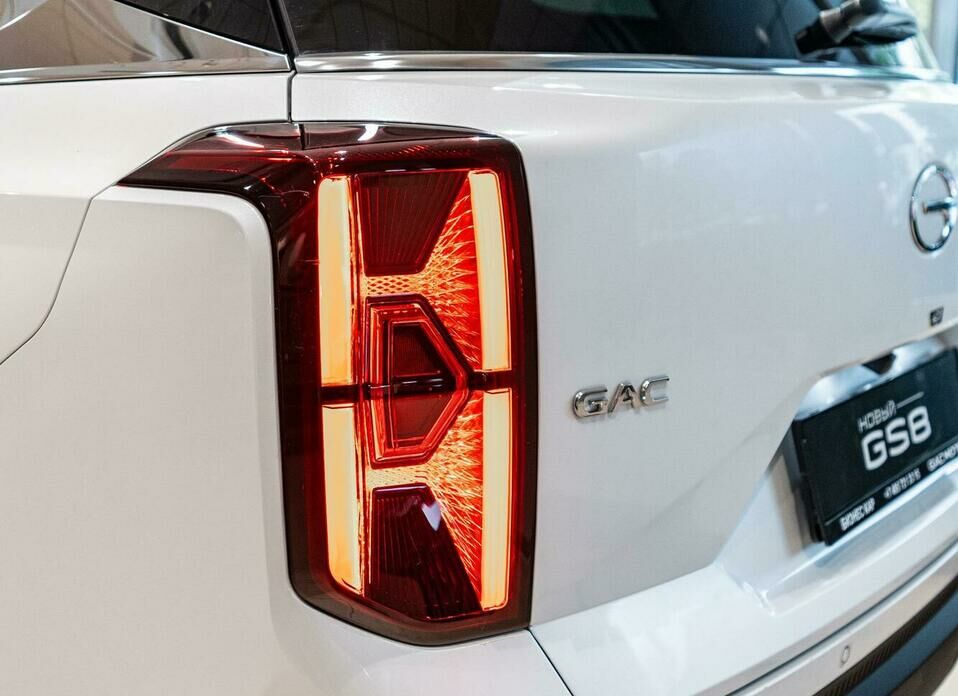 GAC GS8 2.0 AT (231 л.с.) 4WD