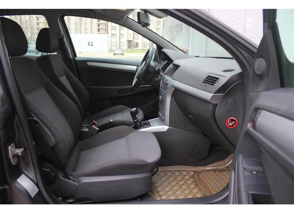 Opel Astra, H Рестайлинг 1.6 MT (115 л.с.)