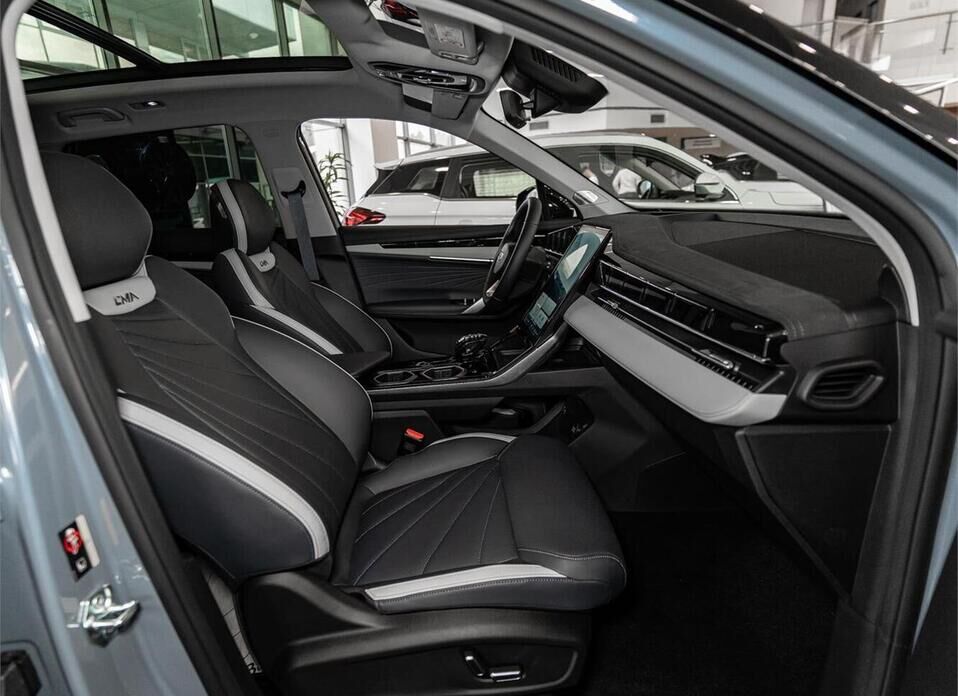 Geely Atlas, II 2.0 AT (200 л.с.) 4WD