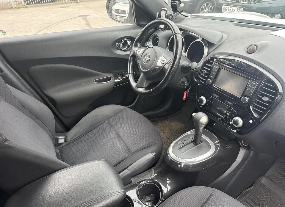 Nissan Juke, I 1.6 CVT (117 л.с.)