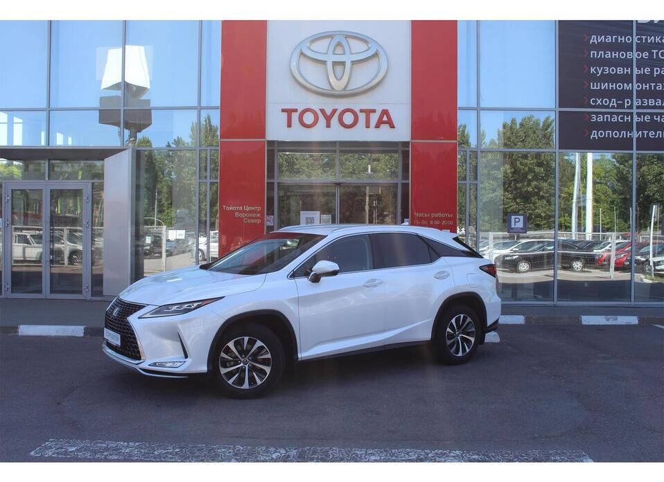 Lexus RX, IV Рестайлинг 300 2.0 AT (238 л.с.) 4WD