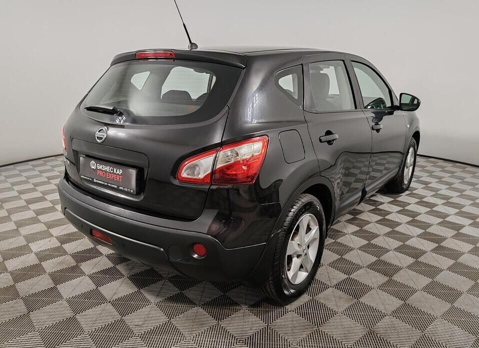 Nissan Qashqai, I Рестайлинг 1.6 CVT (117 л.с.)