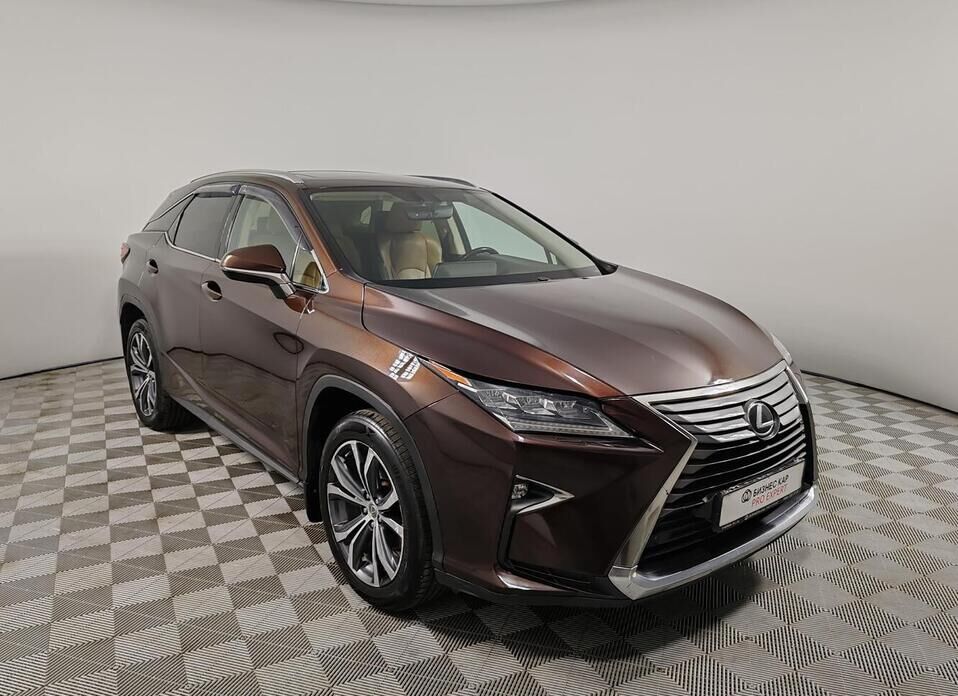 Lexus RX 200t 2.0 AT (238 л.с.) 4WD