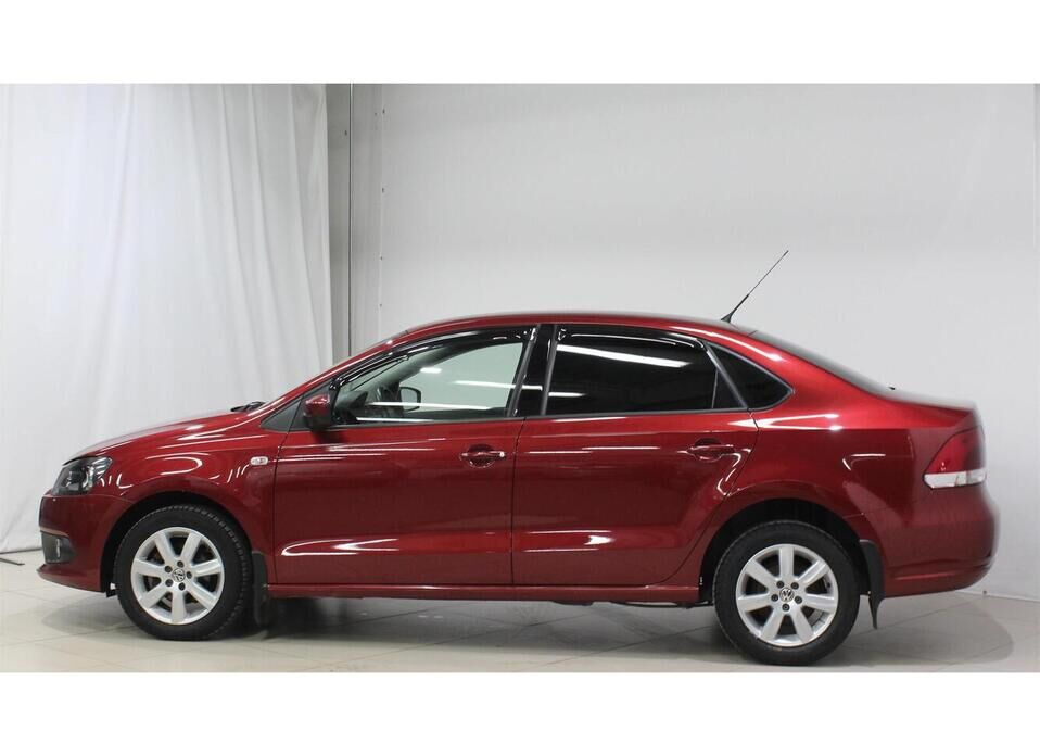 Volkswagen Polo, V 1.6 MT (105 л.с.)