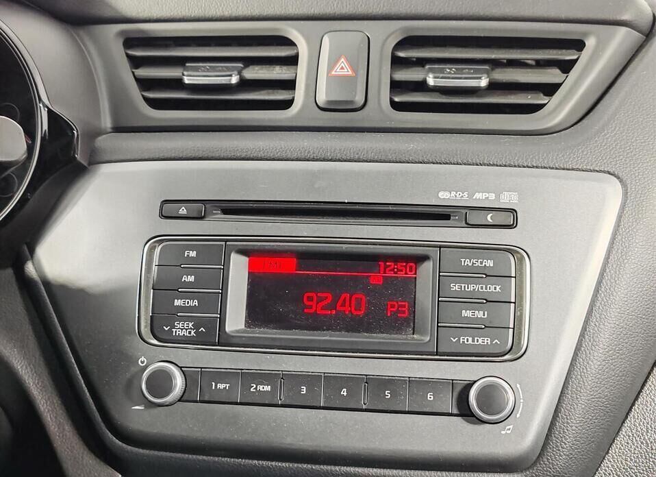 Kia Rio 1.6 MT (123 л.с.)