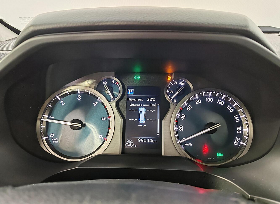 Toyota Land Cruiser Prado, 150 Series Рестайлинг 2 2.8d AT (177 л.с.) 4WD