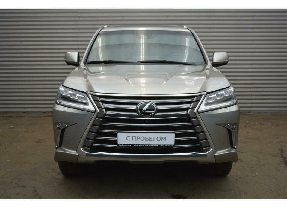 Lexus LX 570 5.7 AT (367 л.с.) 4WD