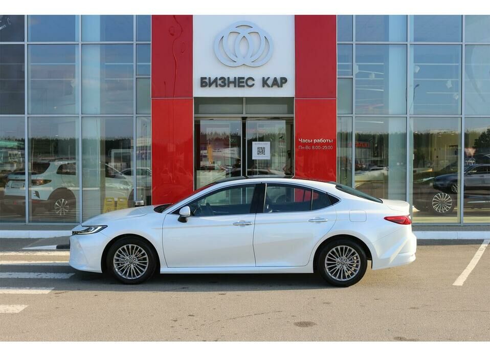 Toyota Camry 2.0 CVT (173 л.с.)