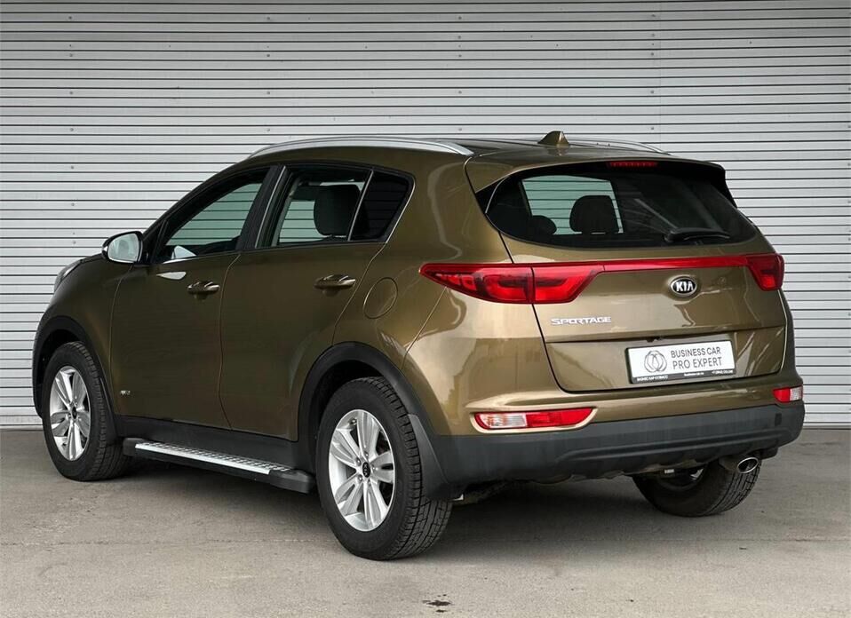 Kia Sportage 2.0 AT (150 л.с.) 4WD