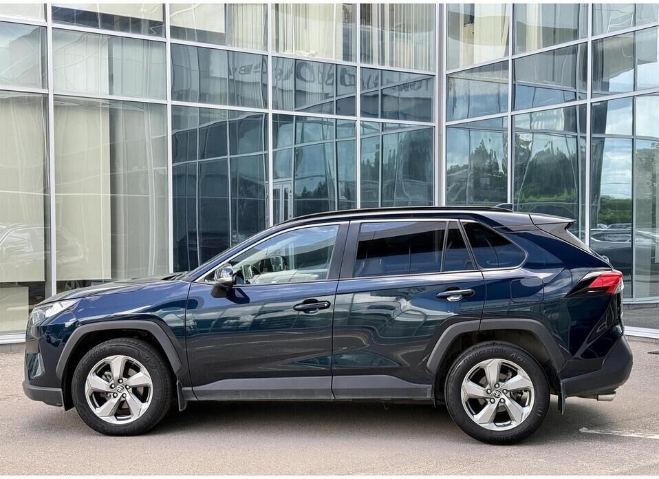 Toyota RAV4, V (XA50) 2.0 CVT (149 л.с.)