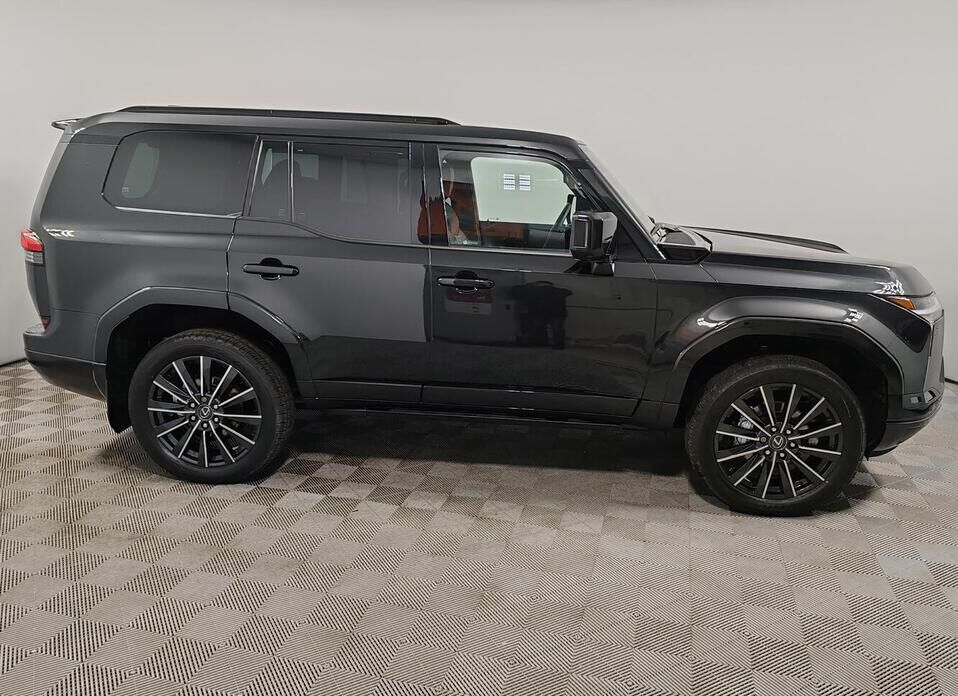 Lexus GX, III 550 3.4 AT (354 л.с.) 4WD