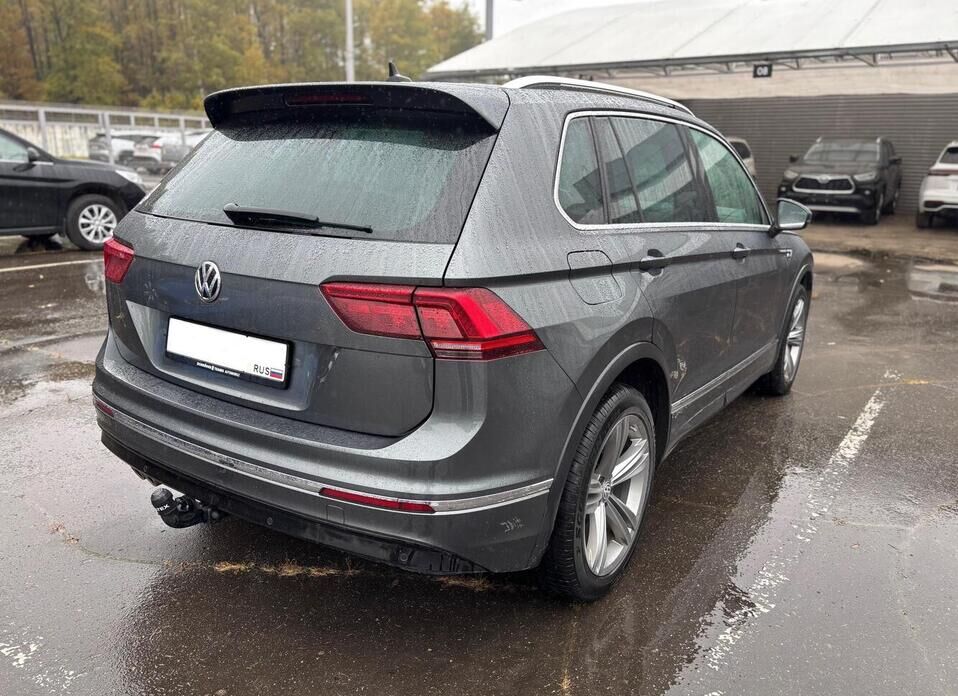 Volkswagen Tiguan, II 2.0 AMT (190 л.с.) 4WD