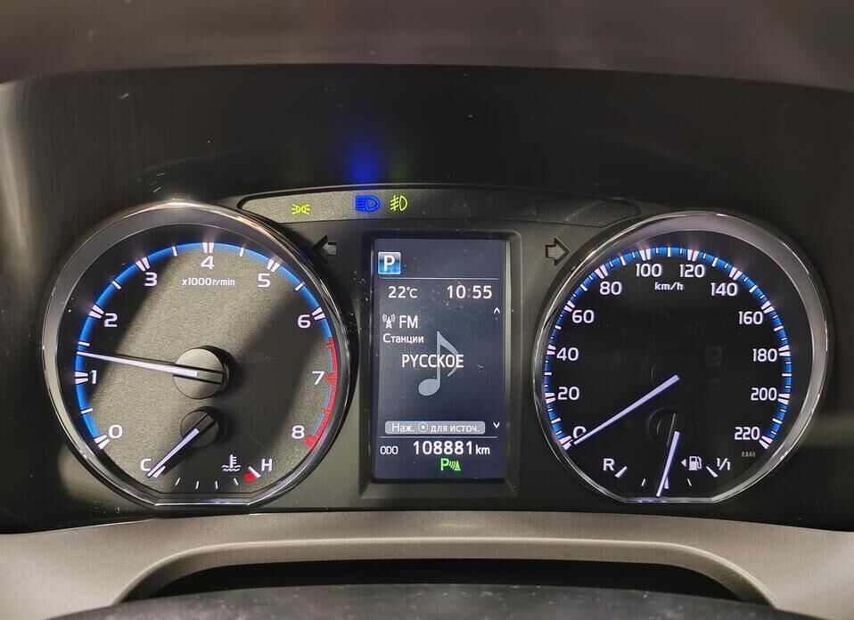 Toyota RAV4 2.5 AT (180 л.с.) 4WD