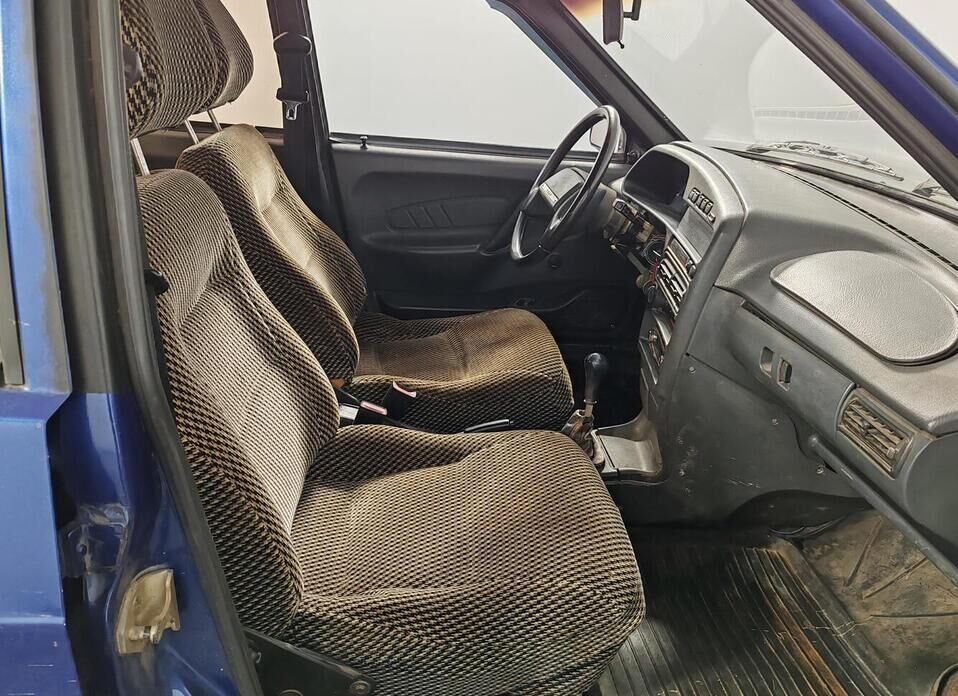 LADA (ВАЗ) 2115 1.5 MT (78 л.с.)