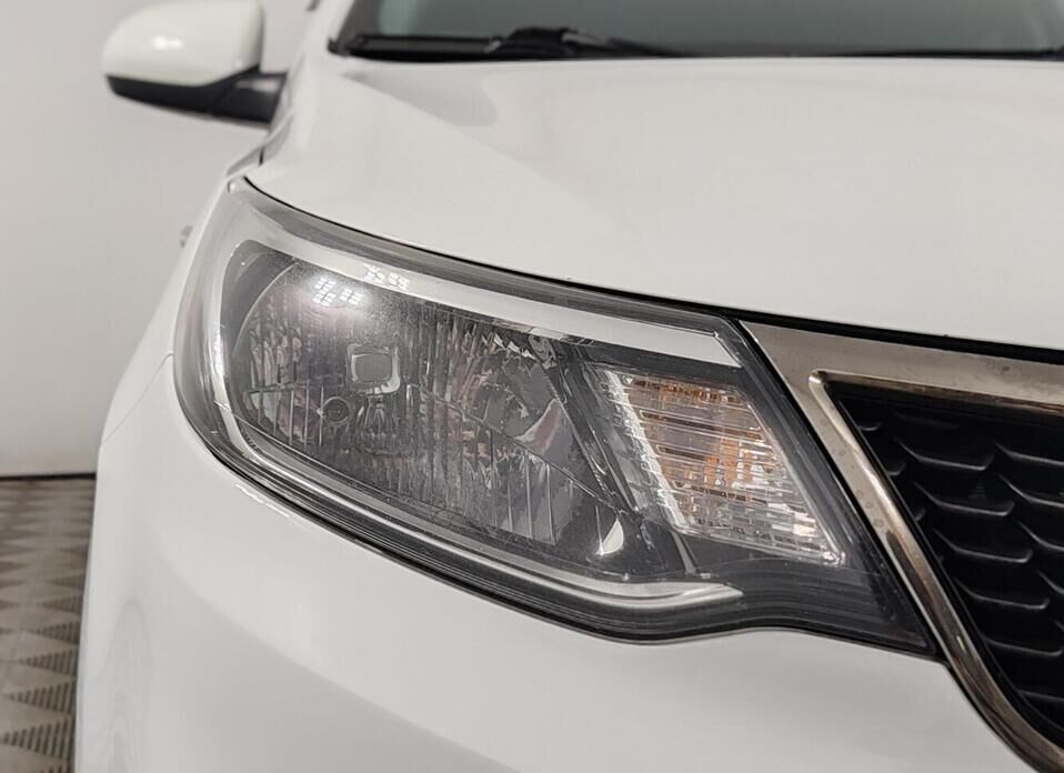 Kia Rio, III Рестайлинг 1.6 MT (123 л.с.)