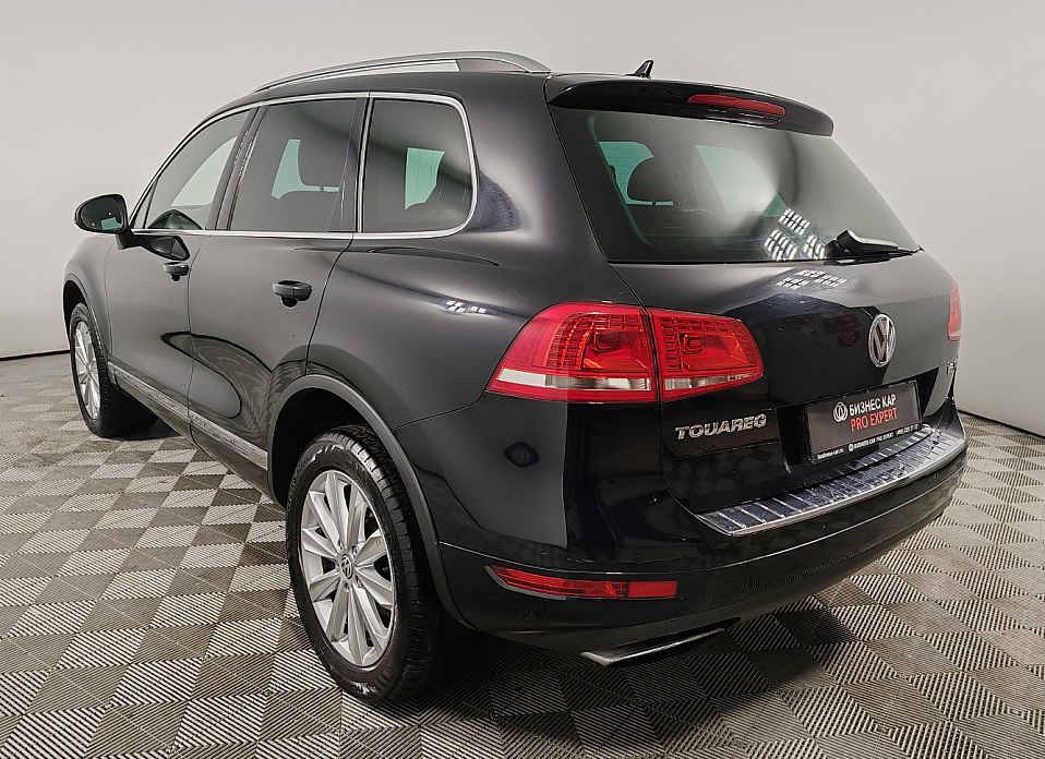 Volkswagen Touareg, II 3.0d AT (245 л.с.) 4WD