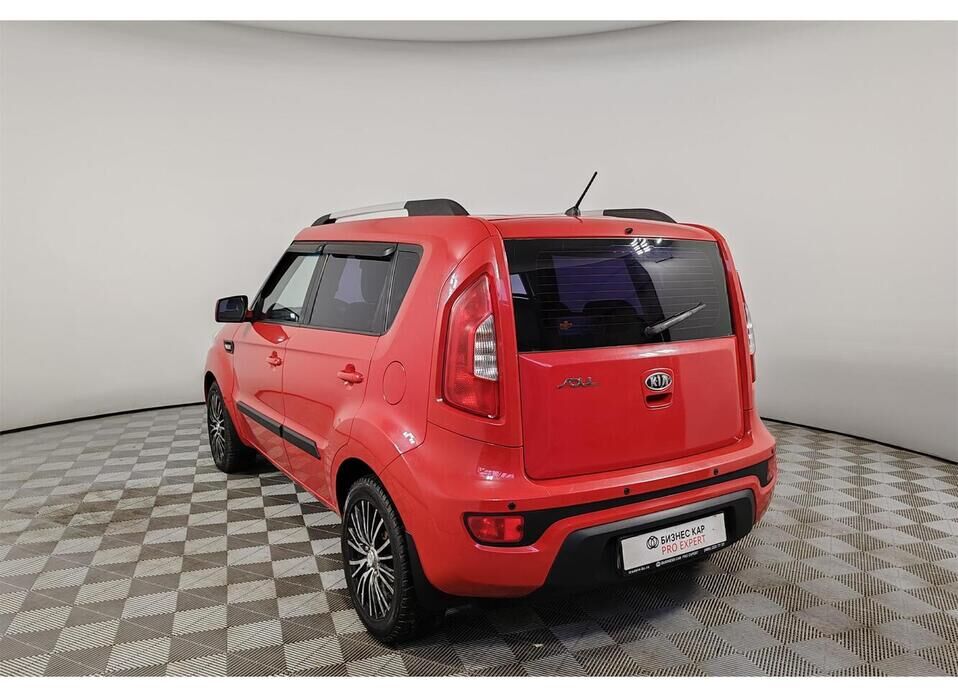 Kia Soul, I Рестайлинг 1.6 AT (129 л.с.)