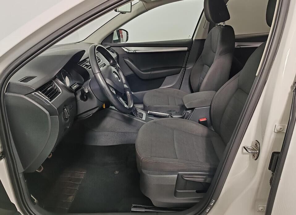 Skoda Octavia, III (A7) 1.4 MT (140 л.с.)