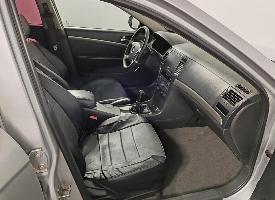 Chevrolet Epica, I Рестайлинг 2.0 MT (143 л.с.)