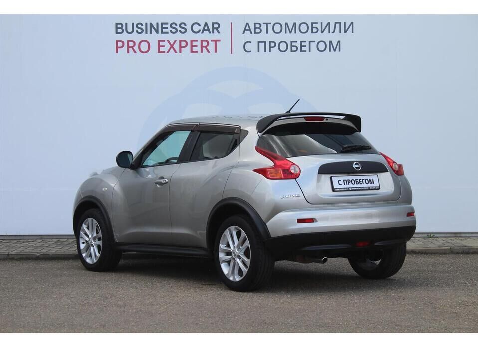 Nissan Juke, I 1.6 CVT (117 л.с.)