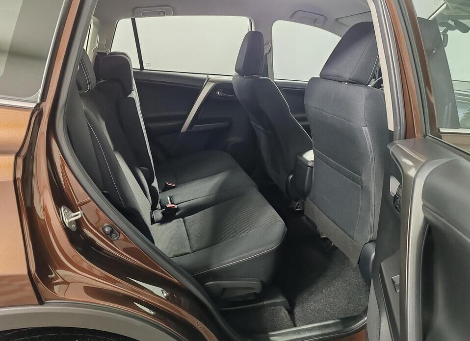 Toyota RAV4, IV (CA40) Рестайлинг 2.0 CVT (146 л.с.) 4WD