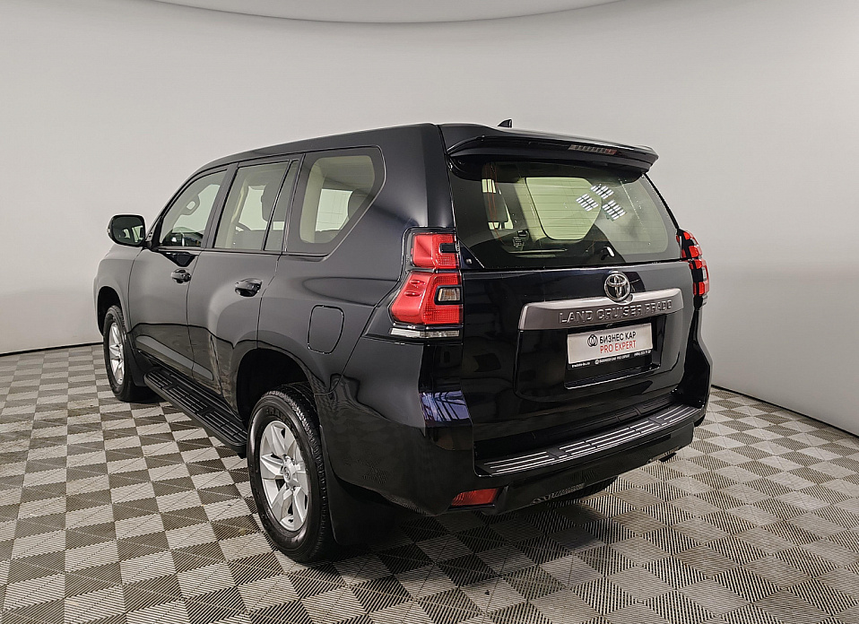 Toyota Land Cruiser Prado, 150 Series Рестайлинг 2 2.7 AT (163 л.с.) 4WD
