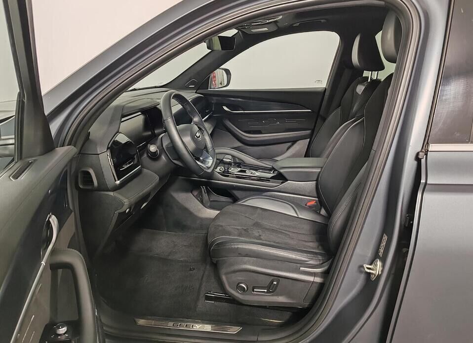 Geely Monjaro 2.0 AT (238 л.с.) 4WD