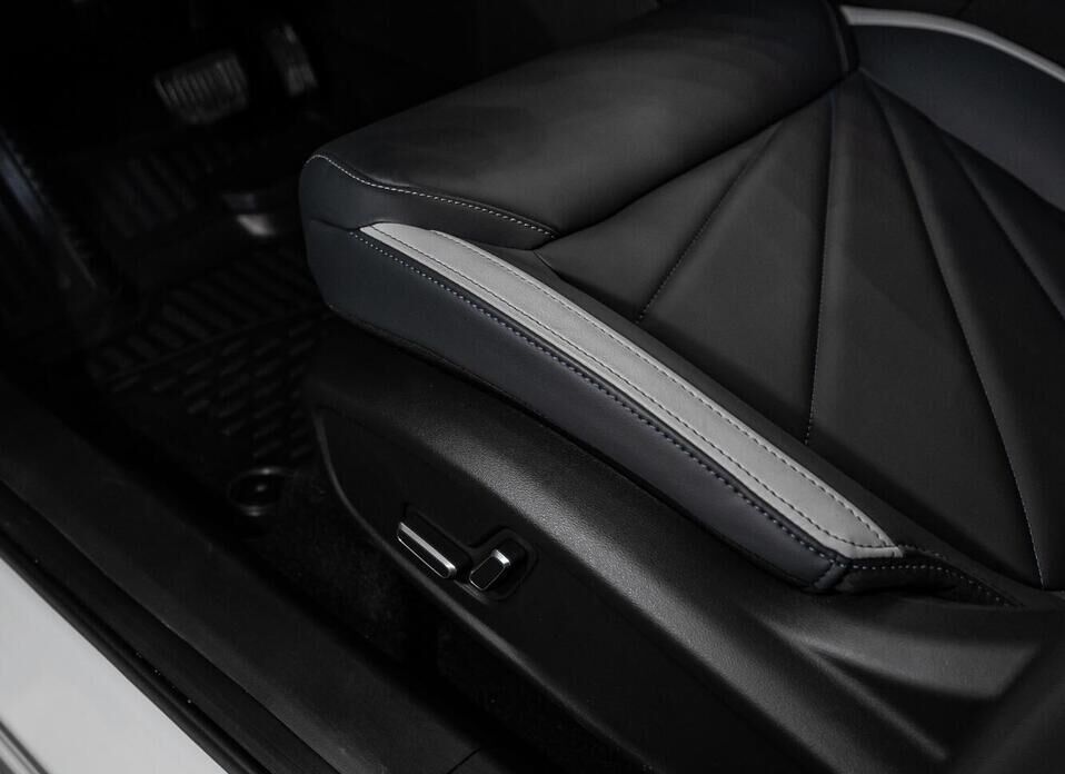 Geely Atlas, II 2.0 AT (200 л.с.) 4WD