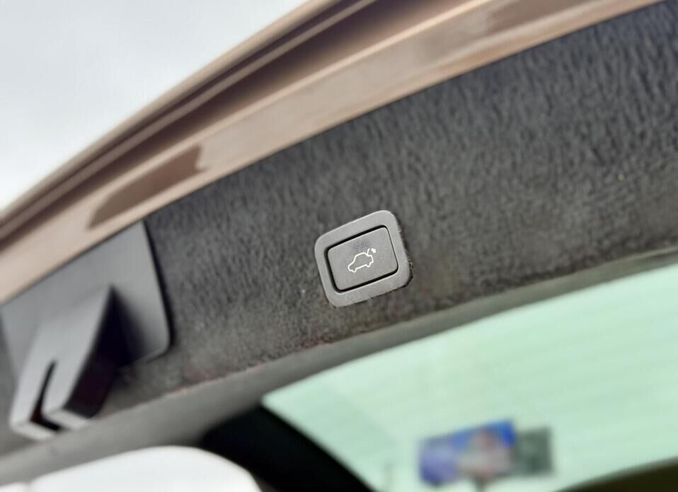 Volvo XC60, I 2.4d AT (215 л.с.) 4WD