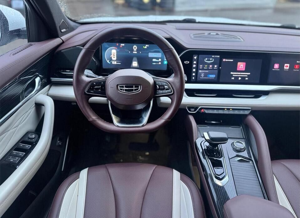 Geely Monjaro 2.0 AT (238 л.с.) 4WD