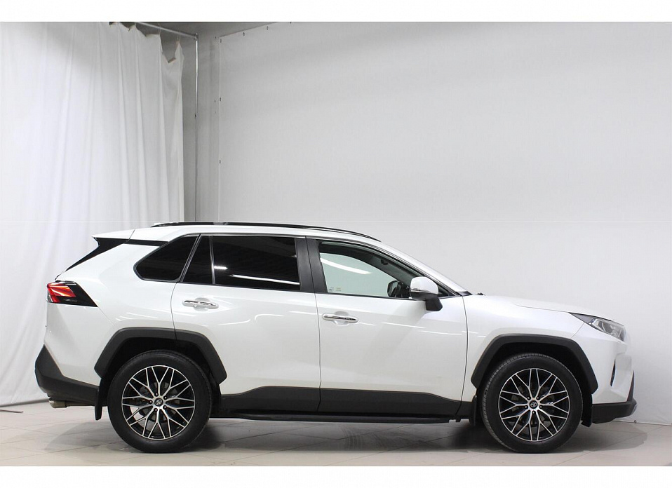 Toyota RAV4, V (XA50) 2.5 AT (199 л.с.) 4WD