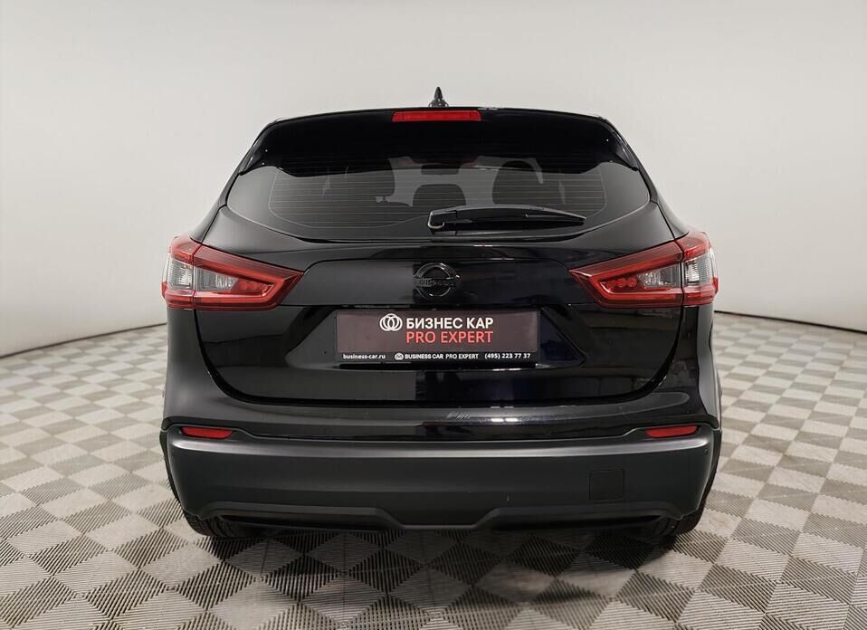 Nissan Qashqai 2.0 CVT (144 л.с.)