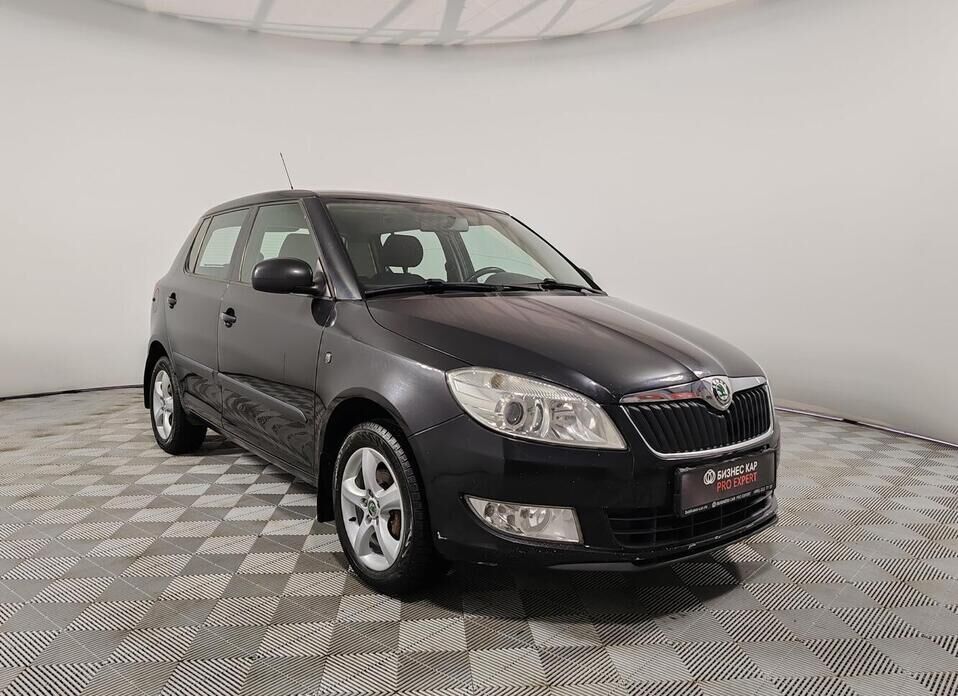Skoda Fabia, II Рестайлинг 1.6 AT (105 л.с.)