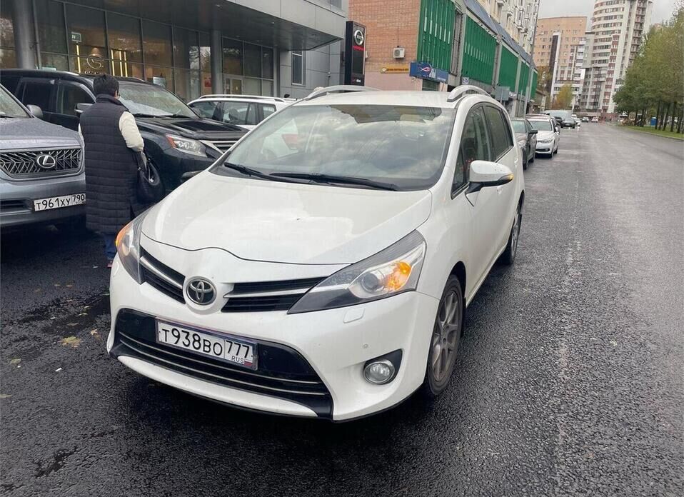 Toyota Verso, I Рестайлинг 1.8 CVT (147 л.с.)