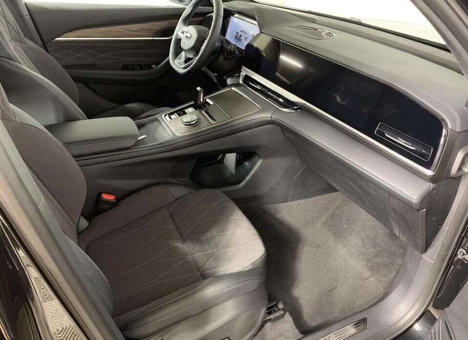 Geely Monjaro, I 2.0 AT (238 л.с.) 4WD