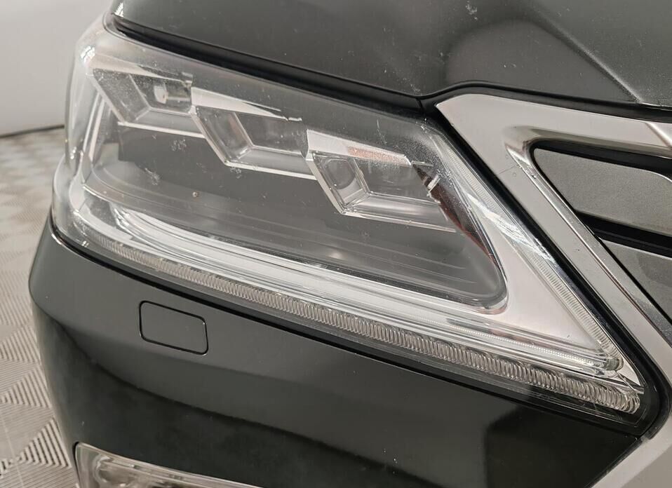 Lexus LX, III Рестайлинг 2 450d 4.5d AT (272 л.с.) 4WD