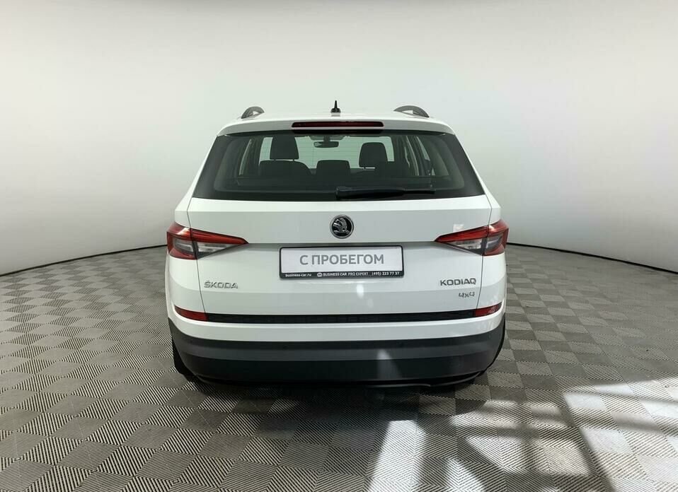 Skoda Kodiaq 2.0 AMT (180 л.с.) 4WD