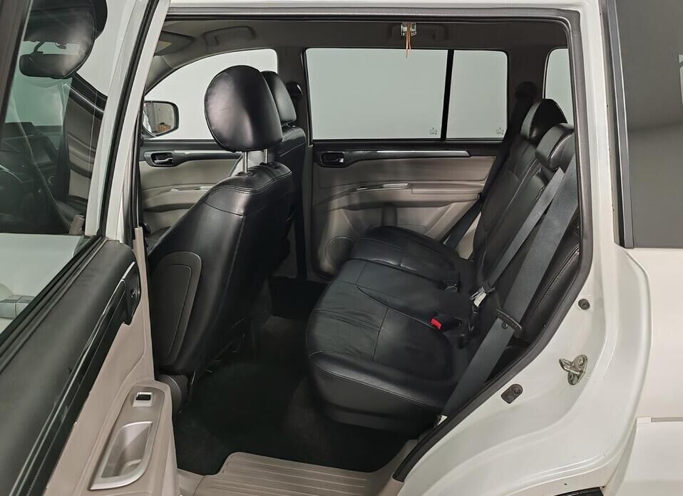 Mitsubishi Pajero Sport, II Рестайлинг 2.5d AT (178 л.с.) 4WD