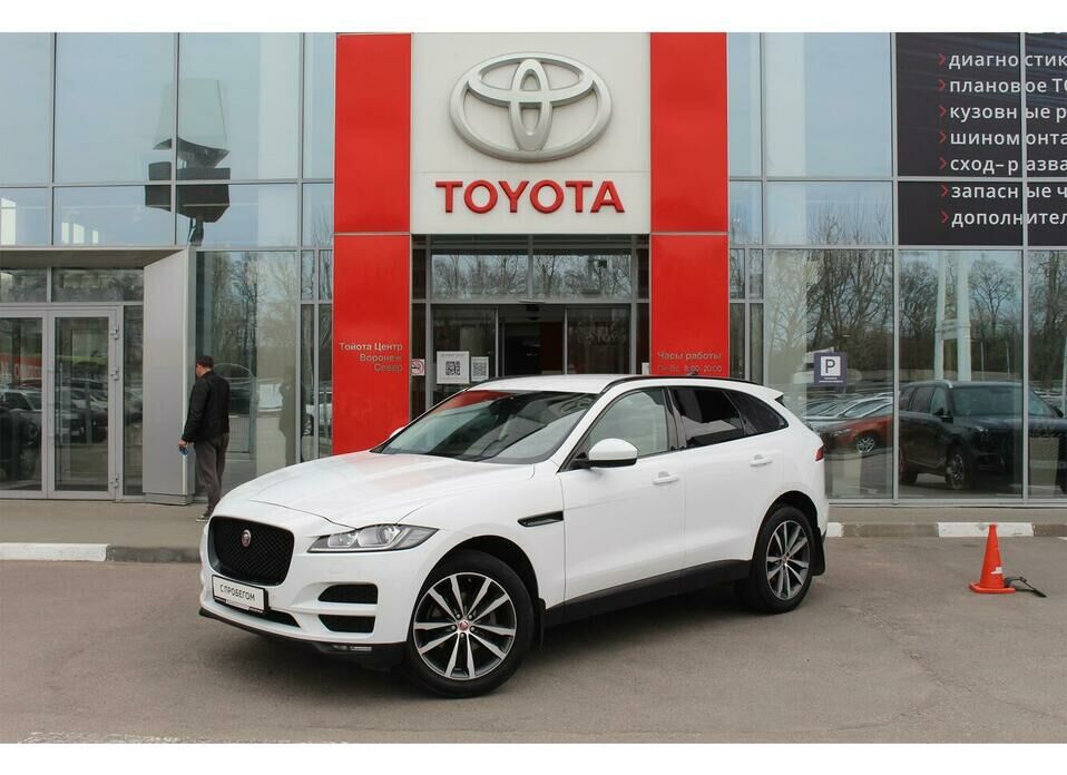 Jaguar E-Pace 2.0 AT (249 л.с.) 4WD