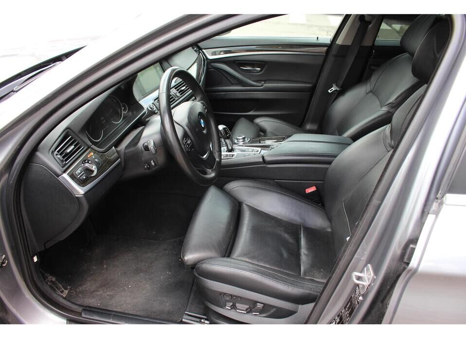 BMW 5 серии, VI (F10/F11/F07) 528i xDrive 2.0 AT (245 л.с.) 4WD