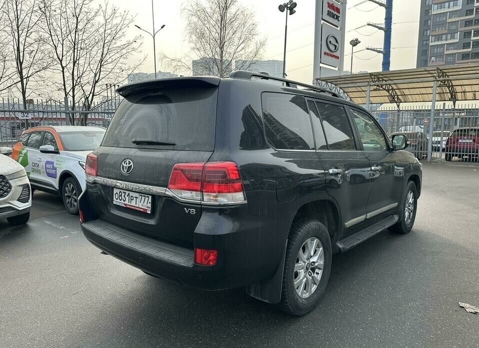 Toyota Land Cruiser 4.5d AT (249 л.с.) 4WD