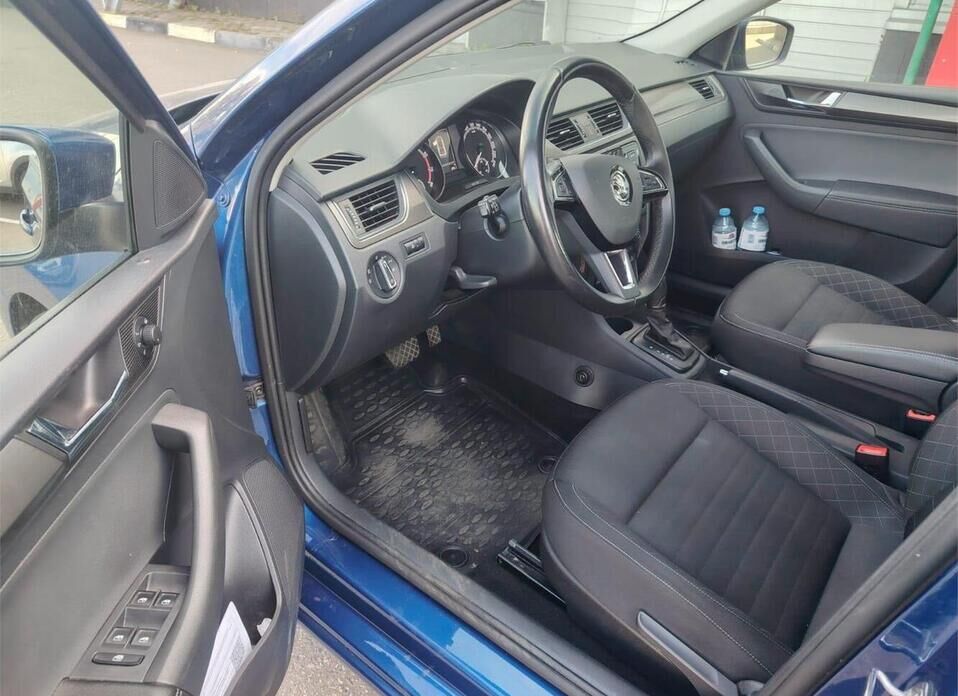 Nissan Almera Classic, I 1.6 AT (107 л.с.)