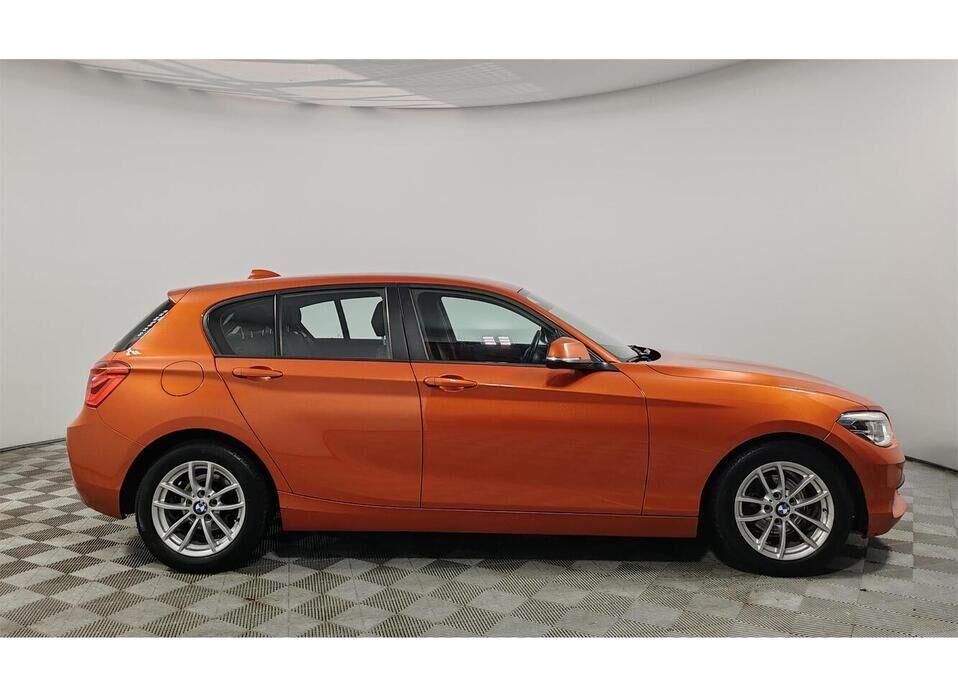 BMW 1 серии, II (F20/F21) Рестайлинг 118i 1.5 AT (136 л.с.)
