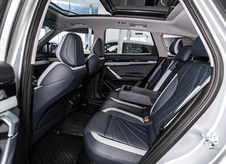 Geely Atlas, II 2.0 AT (200 л.с.) 4WD