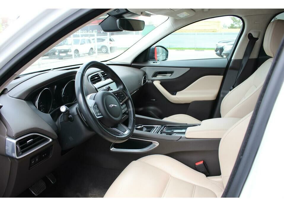 Jaguar E-Pace 2.0 AT (249 л.с.) 4WD