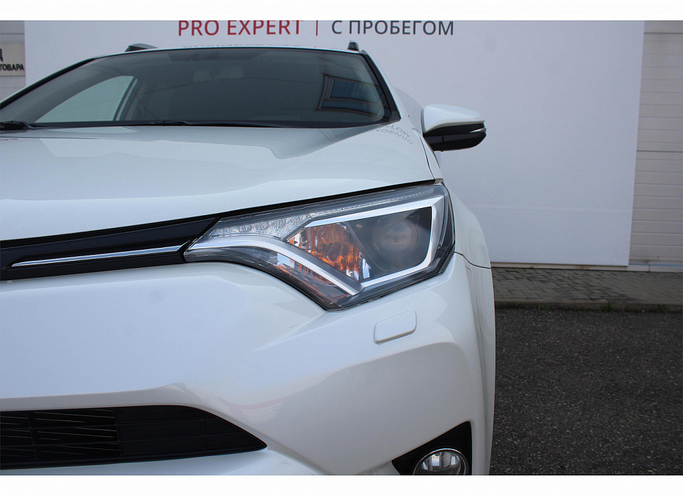 Toyota RAV4, IV (CA40) Рестайлинг 2.0 CVT (146 л.с.) 4WD