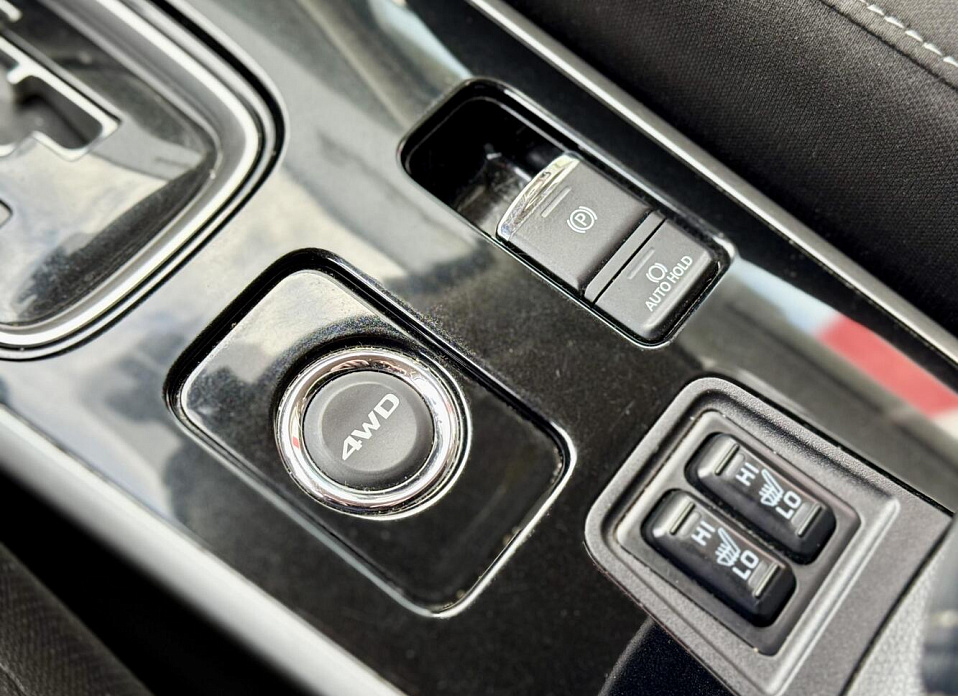 Mitsubishi Outlander, III Рестайлинг 3 2.0 CVT (146 л.с.) 4WD